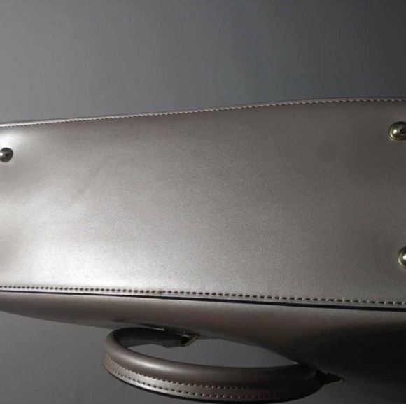 New Antonio Melani Designer Handbag / Tote - Picture 7 of 8